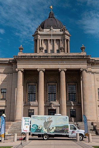 ALEX LUPUL / WINNIPEG FREE PRESS  

A retrofitted tour vehicle named Nakatamaakewin is photographed in front of the Manitoba Legislative Building in Winnipeg on Tuesday, June 29, 2021. The vehicle will tour the province, bringing a culturally-rich and diverse display of art to communities.