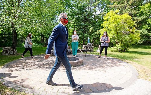 MIKE DEAL / WINNIPEG FREE PRESS
Premier Brian Pallister announced during a press conference, Tuesday morning, outside the Spirit Cottage at St. Amant Centre, 400 River Road, that his government is partnering with community-led organizations to increase COVID-19 vaccination uptake to help ensure that the province reaches its vaccination targets as quickly as possible.
210629 - Tuesday, June 29, 2021.