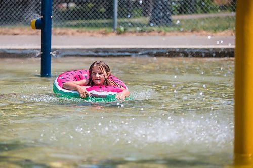 MIKAELA MACKENZIE / WINNIPEG FREE PRESS

Paige Haluik (9) deals with the heat wave by swimming in the Elmwood Park wading pool in Winnipeg on Friday, July 2, 2021. For Cody story.
Winnipeg Free Press 2021.