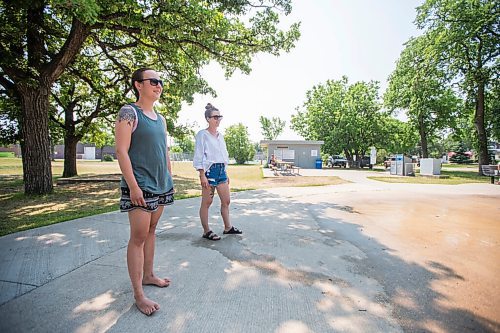 MIKAELA MACKENZIE / WINNIPEG FREE PRESS

Moms Kristen Neirinck (left) and Teri-Lynn Fiorante watch their kids play at the Provencher Park splash pad in Winnipeg on Friday, July 2, 2021. For Cody story.
Winnipeg Free Press 2021.