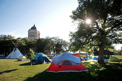 JOHN WOODS / WINNIPEG FREE PRESS
A camp at the Manitoba Legislature in Winnipeg Monday, July 5, 2021. 

Reporter: ?