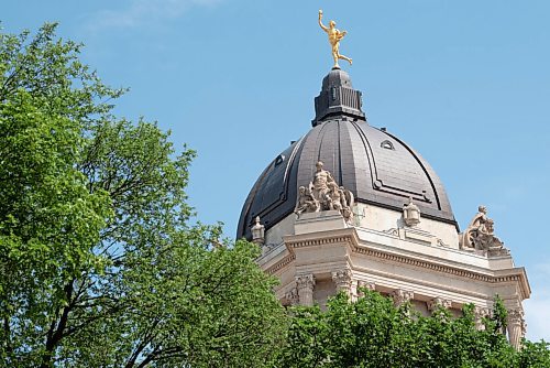 ALEX LUPUL / WINNIPEG FREE PRESS  

The Golden Boy stands atop the Manitoba Legislative Building' in Winnipeg on Monday, July 5, 2021. It embodies the spirit of enterprise and eternal youth, and is poised atop the dome of the building.

Reporter: Ben Waldman