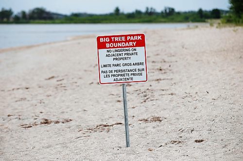 JOHN WOODS / WINNIPEG FREE PRESS
The Sandpiper Beach in Big Tree Park at St Laurent north of Winnipeg Tuesday, July 6, 2021. The RM is now charging non-residents to use the beach.

Reporter: ?