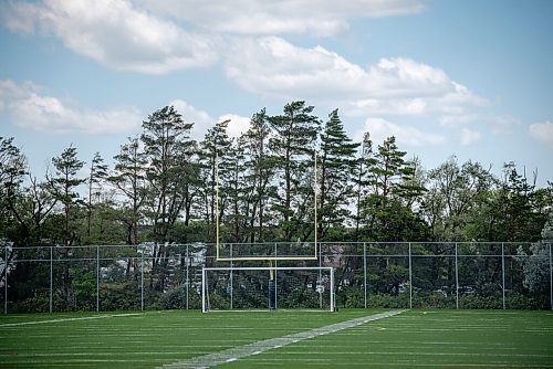 ALEX LUPUL / WINNIPEG FREE PRESS  

The University of Manitoba's outdoor football field, located next to the Manitoba Soccer Association, is photographed on Friday, July 9, 2021. The Winnipeg Blue Bombers will begin their training camp at the field on Saturday.