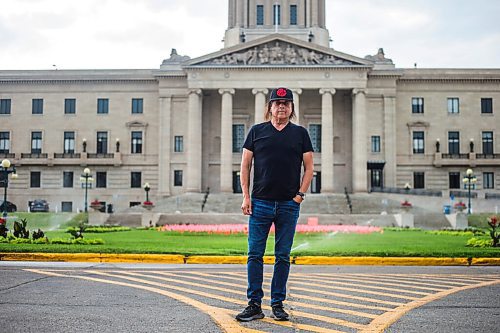 MIKAELA MACKENZIE / WINNIPEG FREE PRESS

Vince Fontaine, an Ojibway musician and lead singer of Eagle & Hawk and Indian City, poses for a portrait by the empty platform on the legislative grounds in Winnipeg on Monday, July 12, 2021. He is one of several local Indigenous artists sharing their thoughts on what should replace the toppled statue of Queen Victoria at the Manitoba Legislative Building. For Eva Wasney story.
Winnipeg Free Press 2021.