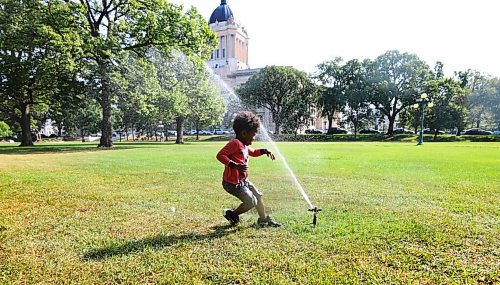 RUTH BONNEVILLE / WINNIPEG FREE PRESS

49.8  Legislative Grounds 

Four-year-old Samuel Parra Martinee, cools himself in the sprinklers at the Legislative grounds while with his family on Wednesday. 

Story on how the Legislative Grounds are a gathering place for our community for many different  occasions.  

See Reporter: Ben Waldman 


July 14, 2021