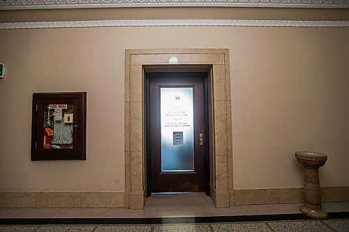 MIKAELA MACKENZIE / WINNIPEG FREE PRESS

Minister Eileen Clarke's office at the Manitoba Legislative Building in Winnipeg on Wednesday, July 14, 2021. For Dylan story.
Winnipeg Free Press 2021.