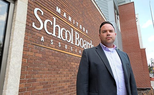 RUTH BONNEVILLE / WINNIPEG FREE PRESS

Local - School board Prez

Photo of Alan Campbell, president of the Manitoba School Boards Association.

See Maggie's story.


July 14, 2021

