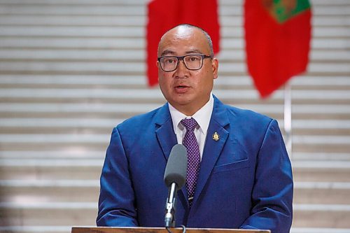 MIKE DEAL / WINNIPEG FREE PRESS
Waverley MLA Jon Reyes the new minister of economic development and jobs talks to the media after being sworn in Thursday morning.
210715 - Thursday, July 15, 2021.