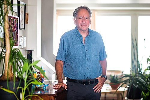 MIKAELA MACKENZIE / WINNIPEG FREE PRESS

Rabbi Allan Finkel, chair of Winnipeg Council of Rabbis, poses for a portrait in his home in Winnipeg on Thursday, July 15, 2021. Winnipeg's Jewish community is opposing a proposal to have all male circumcisions take place in medical offices. For Brenda Suderman story.
Winnipeg Free Press 2021.