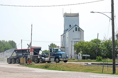 MIKE DEAL / WINNIPEG FREE PRESS
A grain elevator in the town of Gladstone, MB, where Eileen Clarke the MLA for Agassiz is from.
210716 - Friday, July 16, 2021.