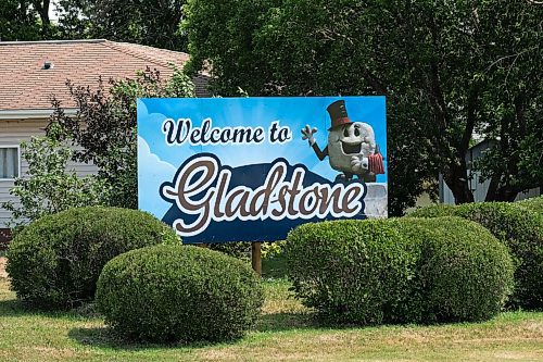 MIKE DEAL / WINNIPEG FREE PRESS
The town of Gladstone, MB, where Eileen Clarke the MLA for Agassiz is from.
210716 - Friday, July 16, 2021.