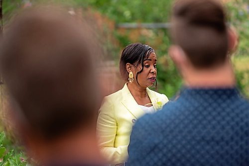 ALEX LUPUL / WINNIPEG FREE PRESS  

Mental Health, Wellness and Recovery Minister Audrey Gordon speaks at a press conference on Monday, July 19, 2021.