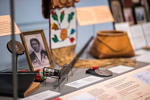 MIKAELA MACKENZIE / WINNIPEG FREE PRESS

A ceremonial pipe in a display about Treaty One at the Manitoba Museum in Winnipeg on Tuesday, July 20, 2021. For --- story.
Winnipeg Free Press 2021.