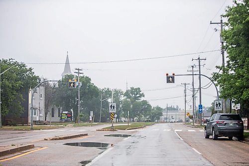 MIKAELA MACKENZIE / WINNIPEG FREE PRESS

St. Adolphe, part of Ron Schuler's riding, on Wednesday, July 21, 2021. For Cody story.
Winnipeg Free Press 2021.