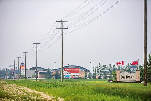 MIKAELA MACKENZIE / WINNIPEG FREE PRESS

Oakbank, in Ron Schuler's riding, on Wednesday, July 21, 2021. For Cody story.
Winnipeg Free Press 2021.