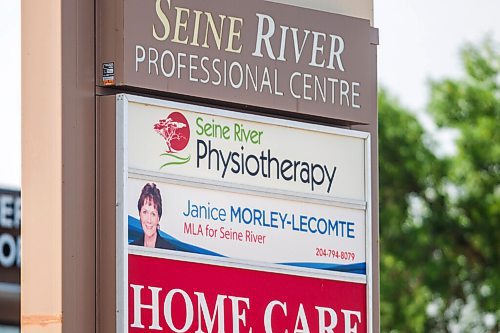 MIKAELA MACKENZIE / WINNIPEG FREE PRESS

Tory MLA Janice Morley-Lecomte's constituency office on St. Anne's Road in Winnipeg on Friday, July 23, 2021. For Dylan story.
Winnipeg Free Press 2021.