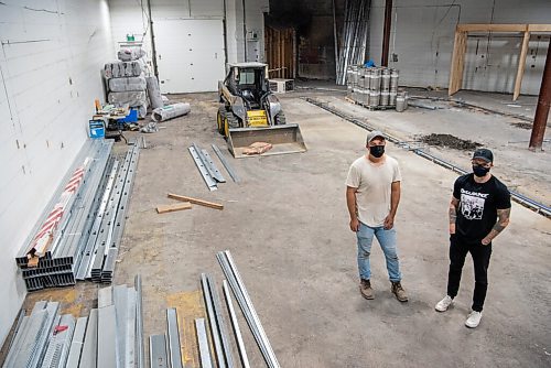 ALEX LUPUL / WINNIPEG FREE PRESS    

From left, Tyler Birch and Adam Carson are photographed in the space that will eventually become home to Low Life Barrel House in Winnipeg on Wednesday, July 21, 2021. 

Reporter: Ben Sigurdson