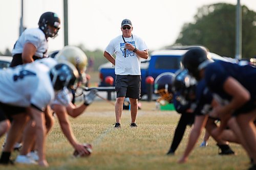 JOHN WOODS / WINNIPEG FREE PRESS
Geordie Wilsons St Vital Rifles practice  Monday, July 26, 2021. 

Reporter: Bernacki