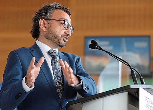 RUTH BONNEVILLE / WINNIPEG FREE PRESS
local - airport funding
The Minister of Transport, Omar Alghabra, makes funding announcement in support of airport recovery at the Winnipeg James Armstrong Richardson International Airport, Tuesday.
He was joined by Barry Rempel, President and Chief Executive Officer, Winnipeg Airports Authority (rear, left) along with theMinister of Northern Affairs, Dan Vandal, and Terry Duguid, Parliamentary Secretary to the Minister of Economic Development. (Not in this photo)
July 27, 2021