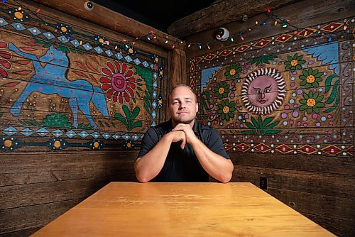 ALEX LUPUL / WINNIPEG FREE PRESS  

Daniel Henry, owner of Carlos and Murphy's, is photographed at the Winnipeg restaurant on Tuesday, July, 27, 2021.

Reporter: Gabrielle Piche