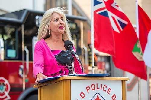 MIKAELA MACKENZIE / WINNIPEG FREE PRESS

Cathy Cox, minister of sport, culture and heritage and minister responsible for status of women, speaks at a press conference at the Winnipeg Police Service headquarters marking two years from the start of the World Police and Fire Games in Winnipeg on Wednesday, July 28, 2021. For --- story.
Winnipeg Free Press 2021.