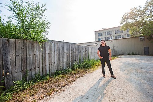 MIKAELA MACKENZIE / WINNIPEG FREE PRESS

Darian McKinney poses for a portrait on the site of the St. Boniface Industrial School (this would have been the location of the main building) in Winnipeg on Thursday, July 29, 2021. For Dylan story.
Winnipeg Free Press 2021.