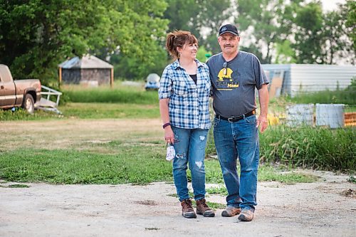 MIKAELA MACKENZIE / WINNIPEG FREE PRESS

Judy and Roger Stearns pose for a portrait at Black Bear Rescue Manitoba near Stonewall on Wednesday, July 7, 2021. For Eva Wasney story.
Winnipeg Free Press 2021.