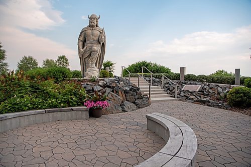 ALEX LUPUL / WINNIPEG FREE PRESS  

The Gimli Viking Statue and the newly renovated Viking Park are photographed on Friday, July, 30, 2021.