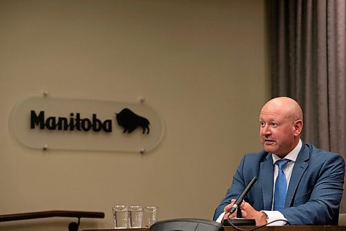 ALEX LUPUL / WINNIPEG FREE PRESS

Dr. Brent Roussin, chief provincial public health officer, is photographed during a press conference at the Legislative Building in Winnipeg on Tuesday, August 3, 2021, announcing looser COVID-19 restrictions for Manitobans.