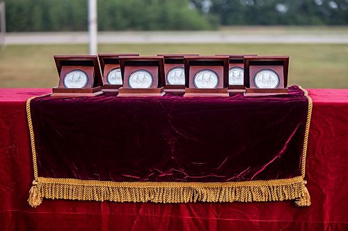 MIKAELA MACKENZIE / WINNIPEG FREE PRESS

Treaty medals sit on a table at a commemoration of the 150th anniversary of the making of Treaty No. 1 at the Lower Fort Garry National Historic Site on Tuesday, Aug. 3, 2021. For Gabrielle Piche story.
Winnipeg Free Press 2021.