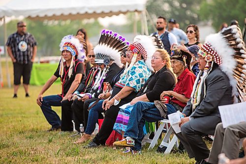 MIKAELA MACKENZIE / WINNIPEG FREE PRESS

Chiefs and community leaders sit in the front row at a commemoration of the 150th anniversary of the making of Treaty No. 1 at the Lower Fort Garry National Historic Site on Tuesday, Aug. 3, 2021. For Gabrielle Piche story.
Winnipeg Free Press 2021.