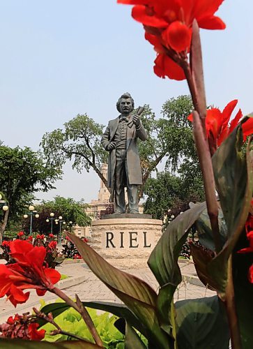 RUTH BONNEVILLE / WINNIPEG FREE PRESS

ENT - Louis Riel Stature at the LEG,  Public art 

The Louis Riel sculpture is a monument to Louis Riel located on the grounds of the Manitoba Legislative Building in Winnipeg. Commissioned by the Manitoba Metis Federation (MMF) and sculpted by Miguel Joyal, the statue is located on the building's south grounds and faces the Assiniboine River.

Photo for the Indigenous public art team project, 


Aug 3, 2021
