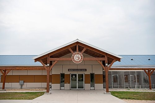 ALEX LUPUL / WINNIPEG FREE PRESS  

The exterior of Wildlife Haven in Île-des-Chênes, Manitoba's first wildlife hospital, is photographed on Wednesday, August 4, 2021.

Reporter: Gabby Piche