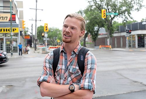 RUTH BONNEVILLE / WINNIPEG FREE PRESS

Local - Street on mask change

Photo of Jesse Harder  answering questions.

Stopped people on Sherbrook to ask their opinion.


Aug 4, 2021
