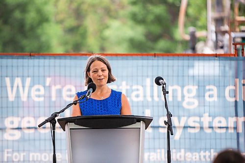 MIKAELA MACKENZIE / WINNIPEG FREE PRESS

VP of finance and operations at The Forks Sara Stasiuk speaks at a funding announcement for Railside at The Forks development in Winnipeg on Thursday, Aug. 5, 2021. For Cody story.
Winnipeg Free Press 2021.