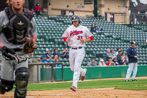 MIKAELA MACKENZIE / WINNIPEG FREE PRESS

Goldeyes first baseman Kyle Martin plays in a game against Sioux City at Shaw Park in Winnipeg on Thursday, Aug. 5, 2021. For Mike Sawatzky story.
Winnipeg Free Press 2021.