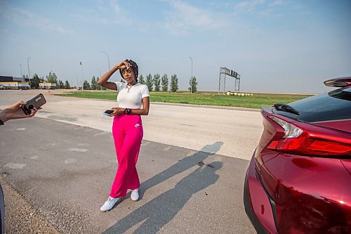 MIKAELA MACKENZIE / WINNIPEG FREE PRESS

Tewedaje Asele speaks to the Free Press after crossing into Canada on the first day the border re-opened to fully vaccinated folks from the United States at Emerson on Monday, Aug. 9, 2021. For Gabby story.
Winnipeg Free Press 2021.