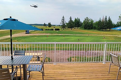 Canstar Community News While getting there may give you pause to wonder if youre in the right place, once you arrive, the clubhouse at Southport Golf Club is modern, spacious and offers views of the first tee and ninth green.