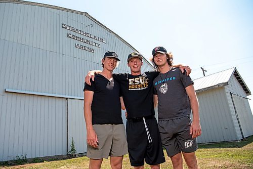 ALEX LUPUL / WINNIPEG FREE PRESS  

From left, Morgan, Noah and Conor Geekie are photographed outside of Strathclair Community Arena on Sunday, August 8, 2021.

