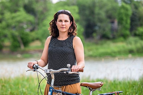 MIKAELA MACKENZIE / WINNIPEG FREE PRESS

Mel Marginet, cyclist and jogger who uses the path regularly, poses for a portrait on the river trail along Churchill Drive in Winnipeg on Tuesday, Aug. 10, 2021. For Erik story.
Winnipeg Free Press 2021.