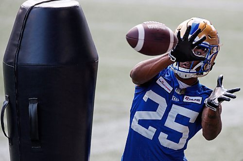 JOHN WOODS / WINNIPEG FREE PRESS
Winnipeg Blue Bombers Josh Miller (25) at practice in Winnipeg Tuesday, August 10, 2021. 
