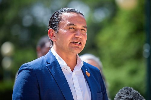 MIKAELA MACKENZIE / WINNIPEG FREE PRESS

Wab Kinew, leader of the official opposition, speaks to the media behind the Manitoba Legislative Building in Winnipeg on Wednesday, Aug. 11, 2021. For Joyanne/Maggie story.
Winnipeg Free Press 2021.