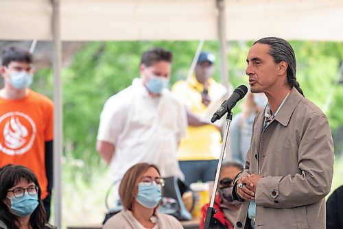 ALEX LUPUL / WINNIPEG FREE PRESS  

Assembly of Manitoba Chiefs grand chief Arlen Dumas speaks at a land blessing ceremony for the future home of the National Centre for Truth and Reconciliation in Winnipeg on Thursday, August 12, 2021.

Reporter: Cody Sellar