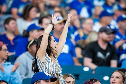 MIKAELA MACKENZIE / WINNIPEG FREE PRESS

Fans cheer as the Winnipeg Blue Bombers face the Toronto Argonauts at IG Field in Winnipeg on Friday, Aug. 13, 2021. For --- story.
Winnipeg Free Press 2021.