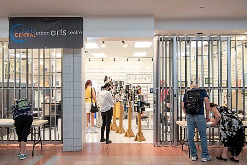 ALEX LUPUL / WINNIPEG FREE PRESS  

Art Beat Studio Inc.'s Studio Central Urban Arts Centre is photographed on August 16, 2021. After a decade at 444 Kennedy, the centre has moved to the second floor of Portage place.

Reporter: Ben Waldman