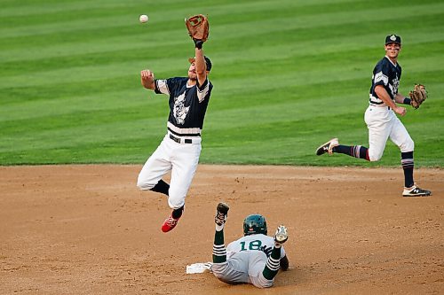 JOHN WOODS / WINNIPEG FREE PRESS
Winnipeg Goldeyes' Kevin Lachance (1) goes up for the throw to second as Gary Southshore Railcats Jesus Marriaga (18) steals second in Winnipeg Tuesday, August 17, 2021.

Reporter: Bernacki