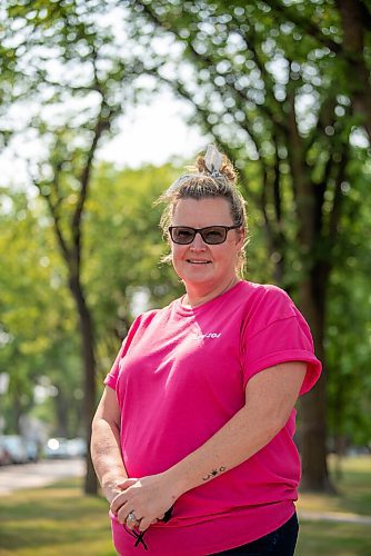 ALEX LUPUL / WINNIPEG FREE PRESS  

Shannon McAteer, healthcare coordinator for CUPE Manitoba, is photographed on August 18, 2021. CUPE are holding a strike vote for healthcare support staff.