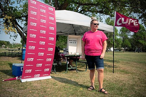 ALEX LUPUL / WINNIPEG FREE PRESS  

Shannon McAteer, healthcare coordinator for CUPE Manitoba, is photographed outside of the CUPE voting booth on August 18, 2021. CUPE are holding a strike vote for healthcare support staff.
