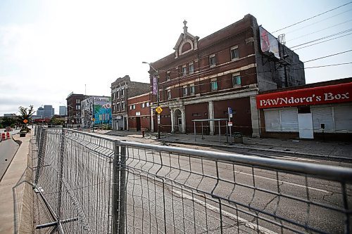 JOHN WOODS / WINNIPEG FREE PRESS
The building at 804 Main St will be demolished after suffering fire damage photographed in Winnipeg Thursday, August 19, 2021.

Reporter: ?